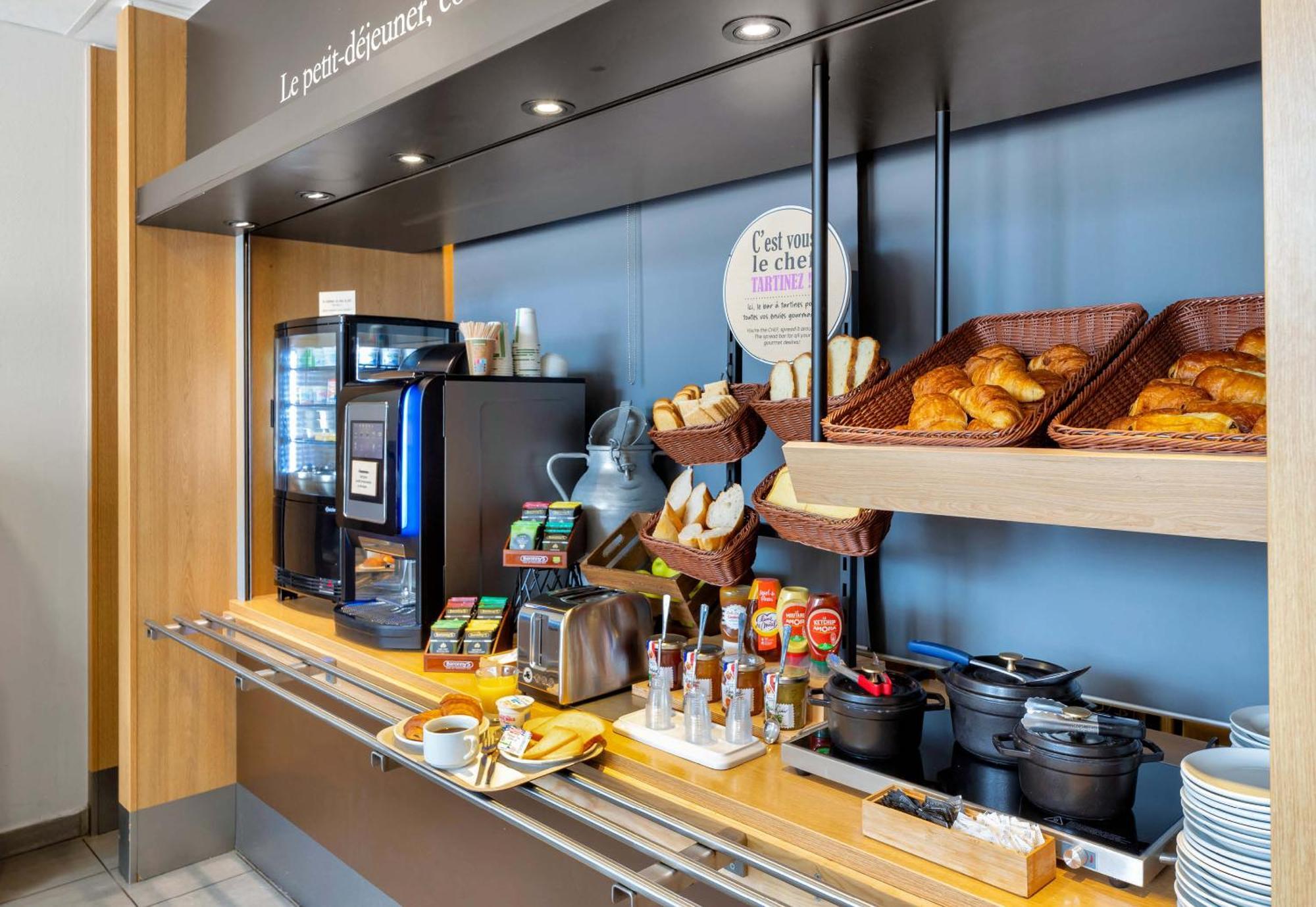 B&B Hotel Dunkerque Centre Gare Δουνκέρκη Εξωτερικό φωτογραφία